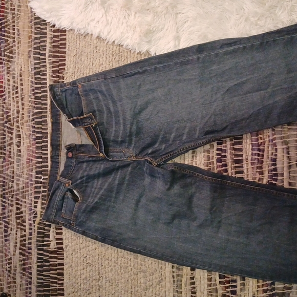 Levi's - Picture 5 of 7